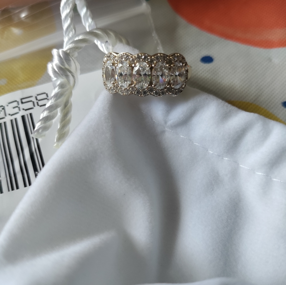 Diamonique 5 stone oval band ring Sterling& gold overlay Size9 Nwt